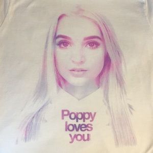 Hottopic Poppy Loves You Graphic T-Shirt